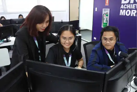 toa-office-with-team-members